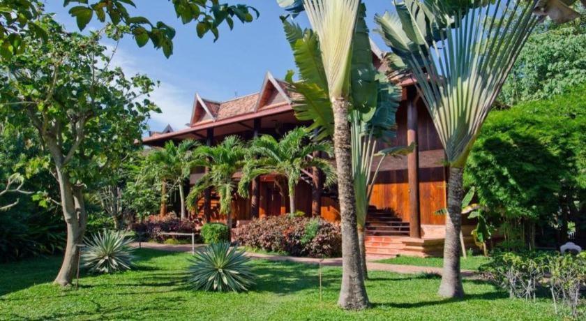 סיאם ריפ Angkor Village Resort & Spa מראה חיצוני תמונה